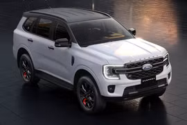 Thêm 21 triệu đồng, Ford Everest Sport bản đặc biệt vừa ra mắt có gì mới?