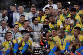 12 năm chờ đợi mòn mỏi, cuối cùng Brazil đã vô địch Copa America lần thứ 9 (ảnh AP)
