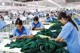 Lương ngành dệt may mặc dù đã tăng nhưng vẫn thấp hơn nhiều nước khác.