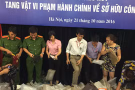 Rất nhiều túi xách, ví da, dây lưng,.. của các thương hiệu lớn bị làm nhái.