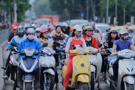 Đến năm 2030 dừng hoạt động xe máy trên địa bàn các quận, Hà Nội.