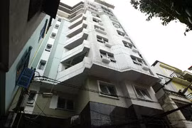 Công trình này phải cắt 3 tầng và 1 tum.