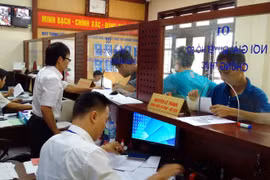 Hà Nội giao Sở TT&TT phối hợp với Viện Tin học DN (VCCI) hỗ trợ DN dịch vụ công trực tuyến.
