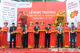 Sáng 4-2, Siêu thị điện máy MediaMart đã chính thức khai trương tại số 849 Nguyễn Văn Cừ, TP Hạ Long/ Ảnh: baoquangninh.com.vn