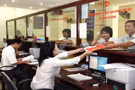 TP. HCM kiểm tra đột xuất hoạt động công vụ các cơ quan hành chính.