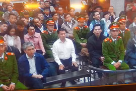 Phiên tòa xét xử sơ thẩm Hà Văn Thắm cùng các đồng phạm gây thất thoát nghìn tỷ xảy ra tại Ngân hàng TMCP Đại Dương.