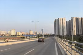 Bộ Xây dựng yêu cầu quản lý chặt việc điều chỉnh số tầng cao, mật độ xây dựng, quy mô dân số khu vực nội thành.