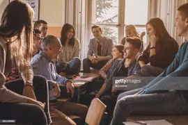 Làm sao để thầy cô không biến thành thợ dạy?