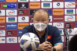 HLV Park Hang Seo: “Sai sót của cầu thủ là lỗi của HLV”