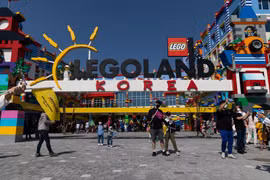 Legoland Korea - nguồn cơn của cuộc khủng hoảng nợ ở Hàn Quốc