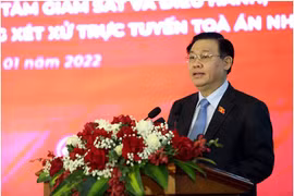Chủ tịch Quốc hội Vương Đình Huệ phát biểu tại buổi lễ. Ảnh Mic