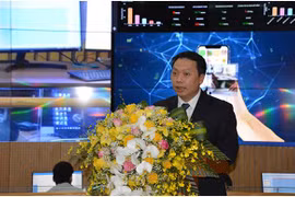 Thứ trưởng Nguyễn Huy Dũng phát biểu tại Hội nghị Ảnh Mic