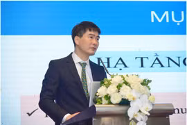 Ông Nguyễn Phong Nhã phát biểu tại Hội thảo. Ảnh Mic