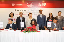 Quang cảnh lễ ký.
