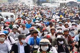 Giao thông tắc nghẽn ở Hà Nội và TPHCM. Ảnh: TL.