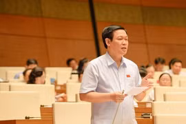 Phó thủ tướng Vương Đình Huệ: “Ta cứ nói là cả nước xây dựng nông thôn mới, vậy trách nhiệm của công dân ở các vùng khá hơn thì thế nào?”.