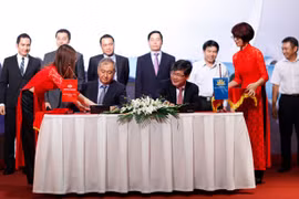 Lễ ký kết Thỏa thuận hợp tác chiến lược Techombank và Vietnam Airline. Nguồn website: techcombank.com.vn