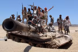 Video: Chỉ với B-41, Houthi “làm cỏ” cả tiểu đoàn thiết giáp Arab Saudi