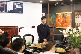 Ông Nguyễn Xuân Cường, Chủ tịch Nhà đấu giá Chọn phát biểu (Ảnh: Chọn cung cấp)