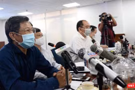 BS Nguyễn Trí Dũng, Giám đốc HDCD khẳng định thông tin BN450 trốn viện không chính xác. Ảnh: Đình Nguyên 