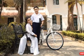 Hai mẫu nhí Gia Huy, Thiên Nga “đốn tim” người xem với bộ ảnh "Tuổi học trò" (Ảnh: Lý Võ Phú Hưng) 