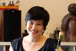 Nhà báo 