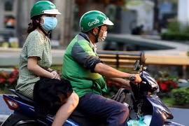 Thông báo khẩn tìm kiếm tài xế Grab bike đã chở BN450 (Ảnh minh họa)