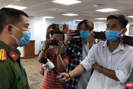 Thượng tá Nguyễn Đăng Nam thông tin tại cuộc họp báo (Ảnh: LH) 