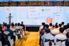 Toàn cảnh buổi ra mắt 1Office tại TPHCM ngày 28/11 (Ảnh: HB) 