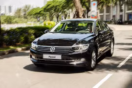  VW Passat BlueMotion Comfort 2018 trở thành phiên bản thứ 3 của dòng xe Passat hiện đang bán tại thị trường Việt Nam. 
