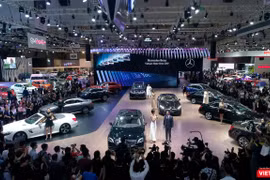 Gian hàng Mercedes-Benz Việt Nam chiếm vị trí trung tâm của triển lãm. (Ảnh: MBV)