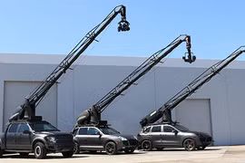 Các xe quay phim đang ngày càng trở nên quan trọng, đặc biệt là những pha hành động rượt đuổi có độ khó cao