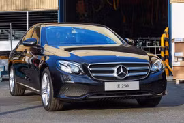 Gần 400 xe E-Class thuộc diện bị triệu hồi để thay thế cụm dây đai an toàn cho ghế sau