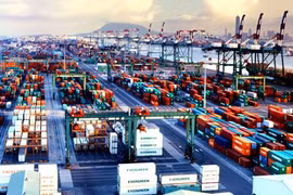 TS.Nguyễn Quốc Bình cho rằng logistics hoàn toàn có thể trở thành ngành kinh tế mũi nhọn trọng điểm tại Việt Nam (Ảnh minh họa. Nguồn: Internet)