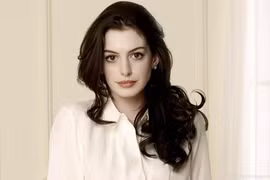 Nữ diễn viên Anne Hathaway