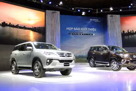 Toyota Fortuner mới nhập khẩu từ Indonesia. Ảnh: Đức Quang.