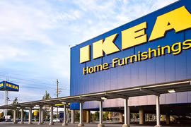 Các cửa hàng của IKEA thường rất lớn vì thế luôn tọa lạc tại các vùng ngoại ô.
