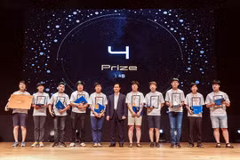 Các sinh viên đoạt giải Tư tại Samsung Collegiate Programming Cup 2017. (Nguồn: Samsung Việt Nam)