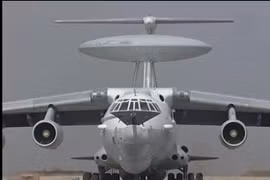 Tổ hợp radar bay của Nga