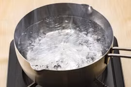 Cẩn thận: Nước sôi!