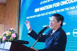Thứ trưởng Bộ Y tế Nguyễn Viết Tiến