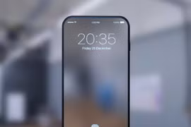 Chiếc iPhone 8 với phong cách trong suốt độc đáo. 