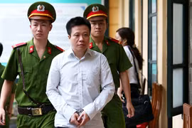 Bị cáo Hà Văn Thắm. Ảnh: Ngọc Thành.