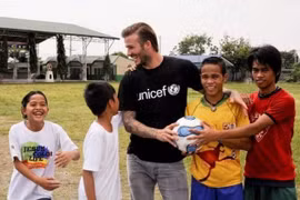 Beckham đã quyết định từ chối đề nghị này của kẻ tống tiền vào báo cho cảnh sát.