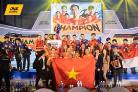 Đội tuyển LMHT giành HCV tại SEA Games 31. Ảnh One.