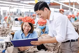 Nhiều doanh nghiệp công bố thưởng Tết sớm