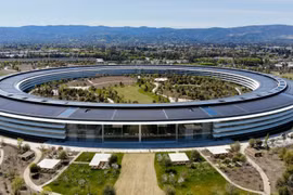 Silicon Valley từ lâu đã trở thành một biểu tượng toàn cầu trong ngành công nghệ, thu hút hàng triệu nhân tài với hy vọng tìm kiếm cơ hội phát triển nghề nghiệp.
