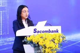 Bà Nguyễn Đức Thạch Diễm tại đại hội đồng cổ đông năm 2025. Ảnh: Sacombank