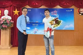 Trao thưởng chương trình “Thả xúc xắc - Bắt triệu quà” trên app VietinBank iPay Mobile