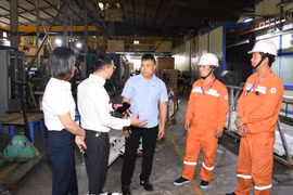 EVNHANOI triển khai nhiều giải pháp đáp ứng nhu cầu điện năng của khách hàng sau Tết Ất Tỵ 2025